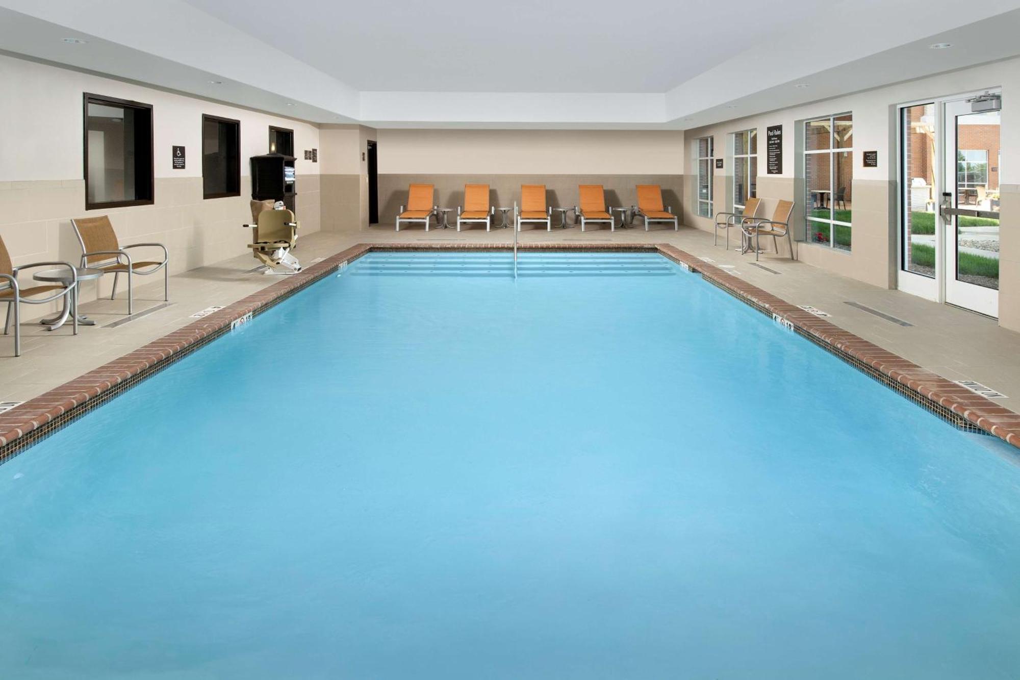 Homewood Suites By Hilton Kansas City Speedway Luaran gambar