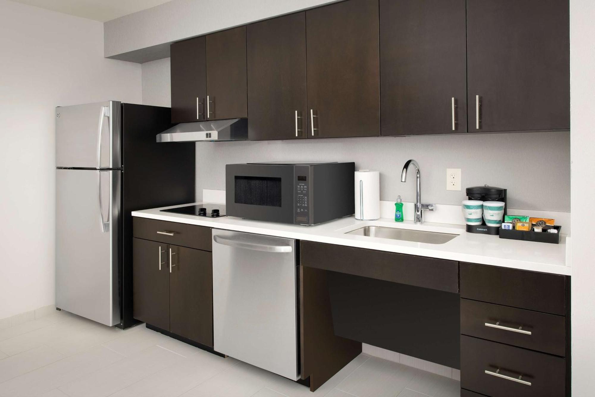 Homewood Suites By Hilton Kansas City Speedway Luaran gambar