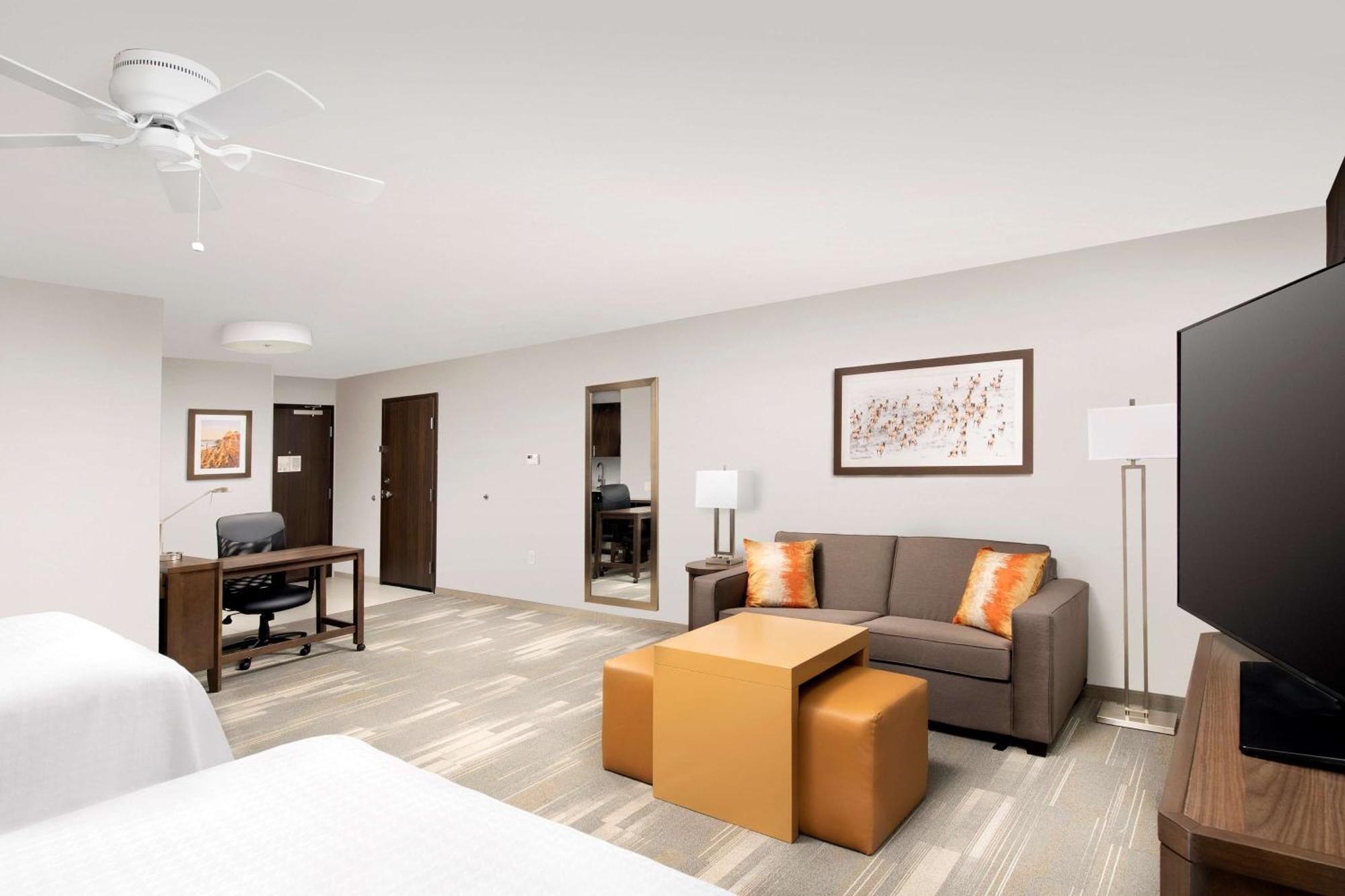 Homewood Suites By Hilton Kansas City Speedway Luaran gambar