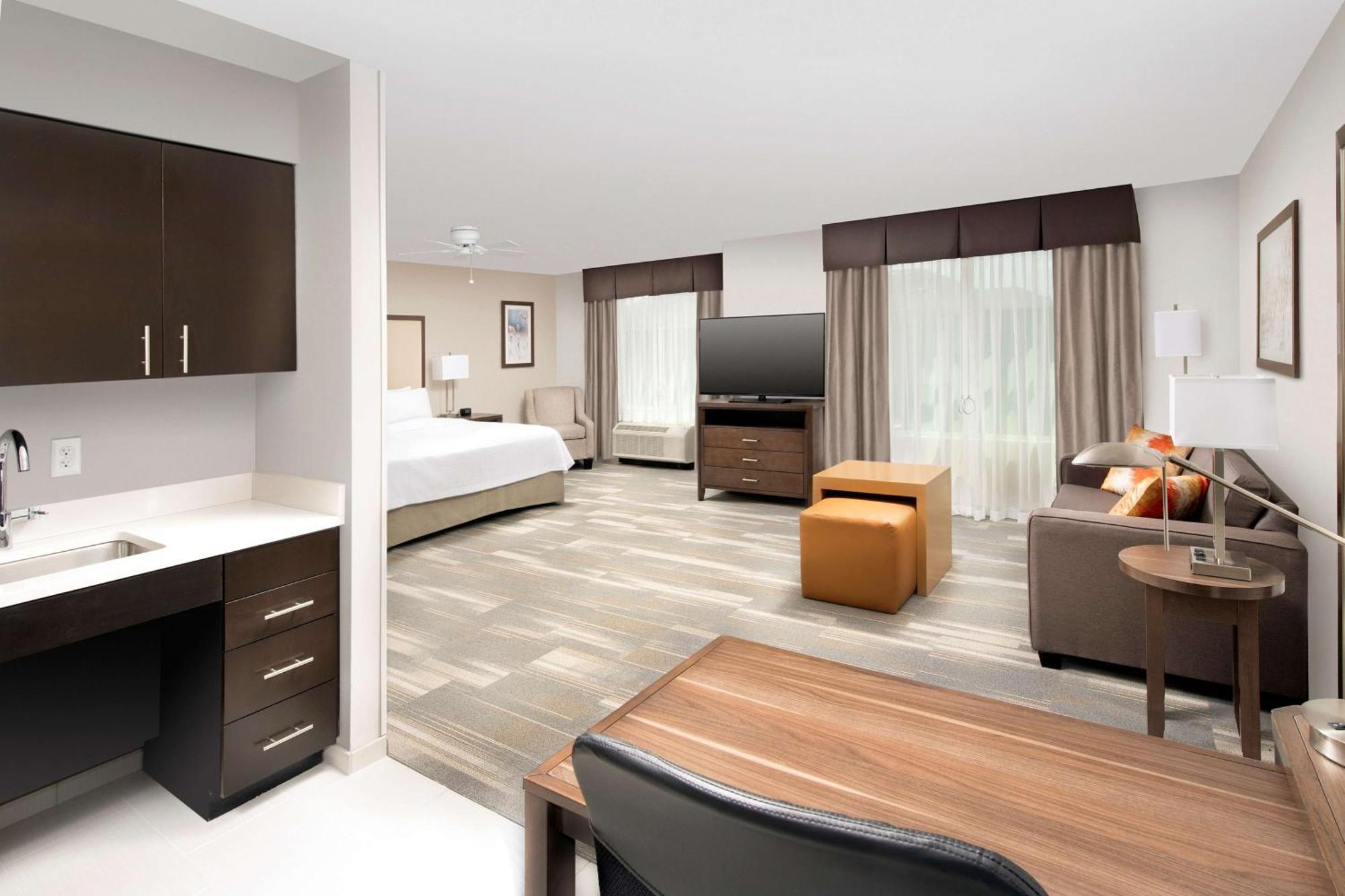 Homewood Suites By Hilton Kansas City Speedway Luaran gambar
