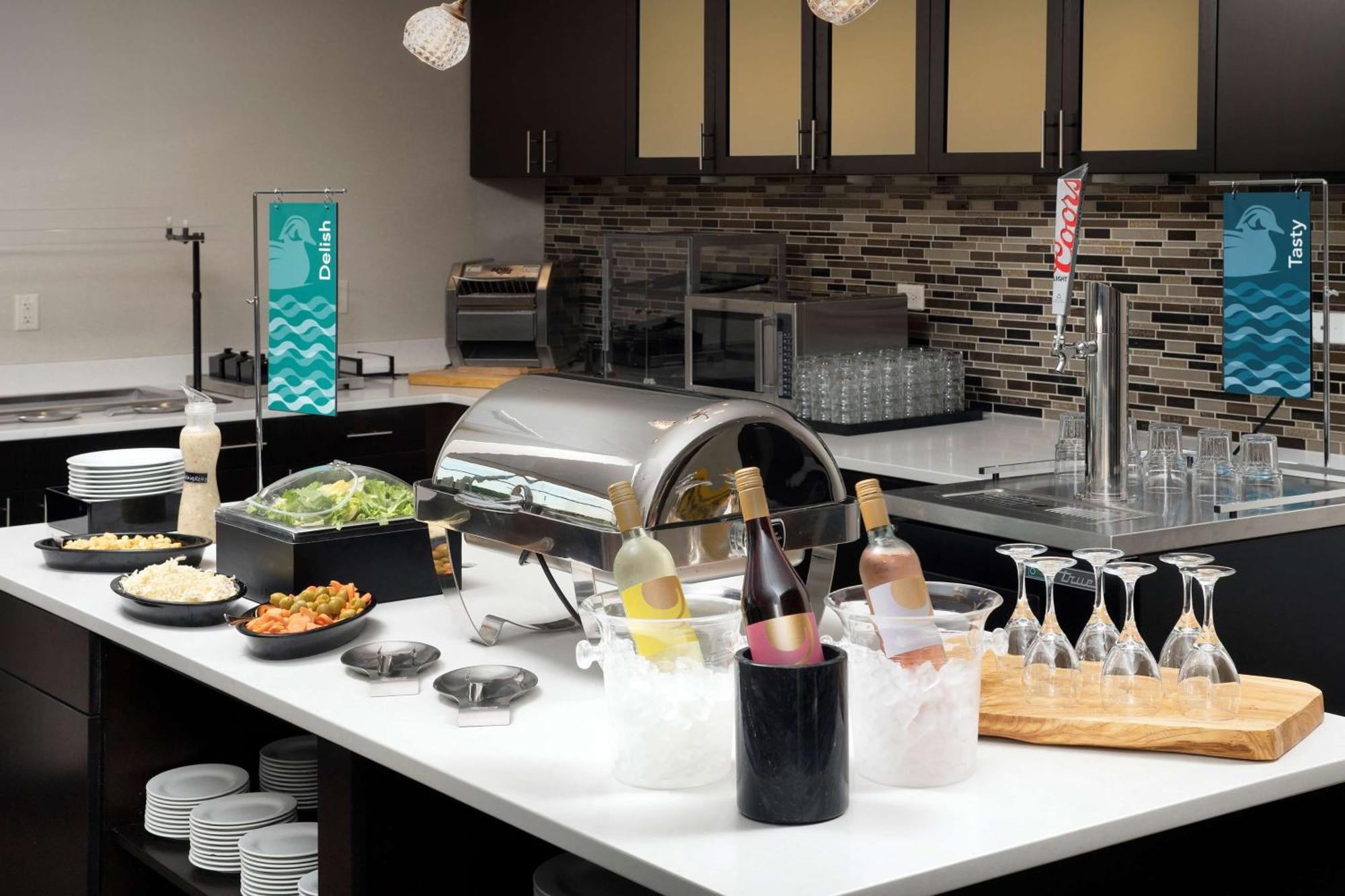 Homewood Suites By Hilton Kansas City Speedway Luaran gambar