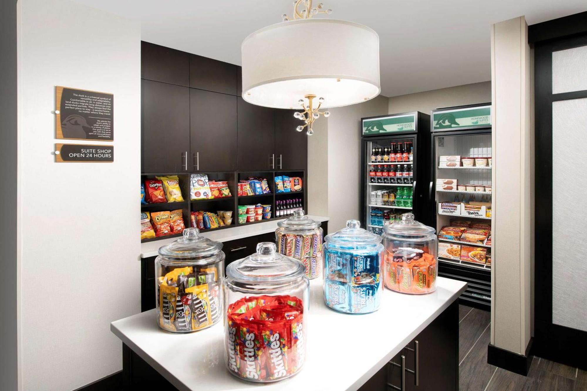 Homewood Suites By Hilton Kansas City Speedway Luaran gambar