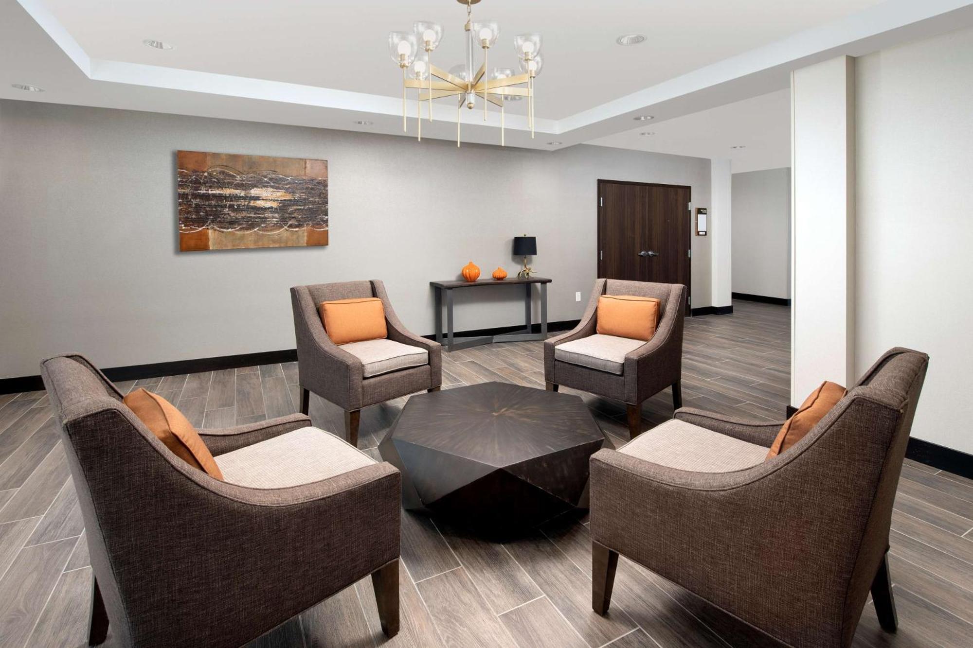 Homewood Suites By Hilton Kansas City Speedway Luaran gambar