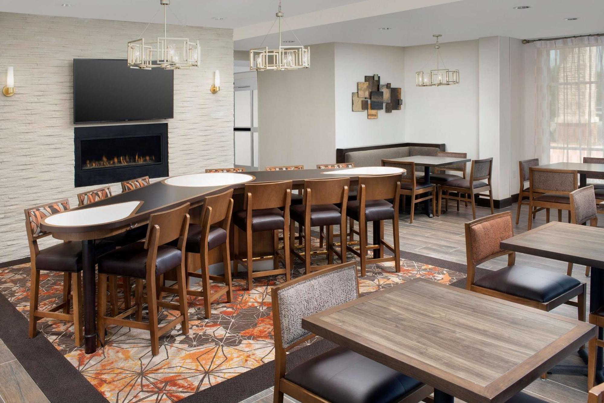 Homewood Suites By Hilton Kansas City Speedway Luaran gambar