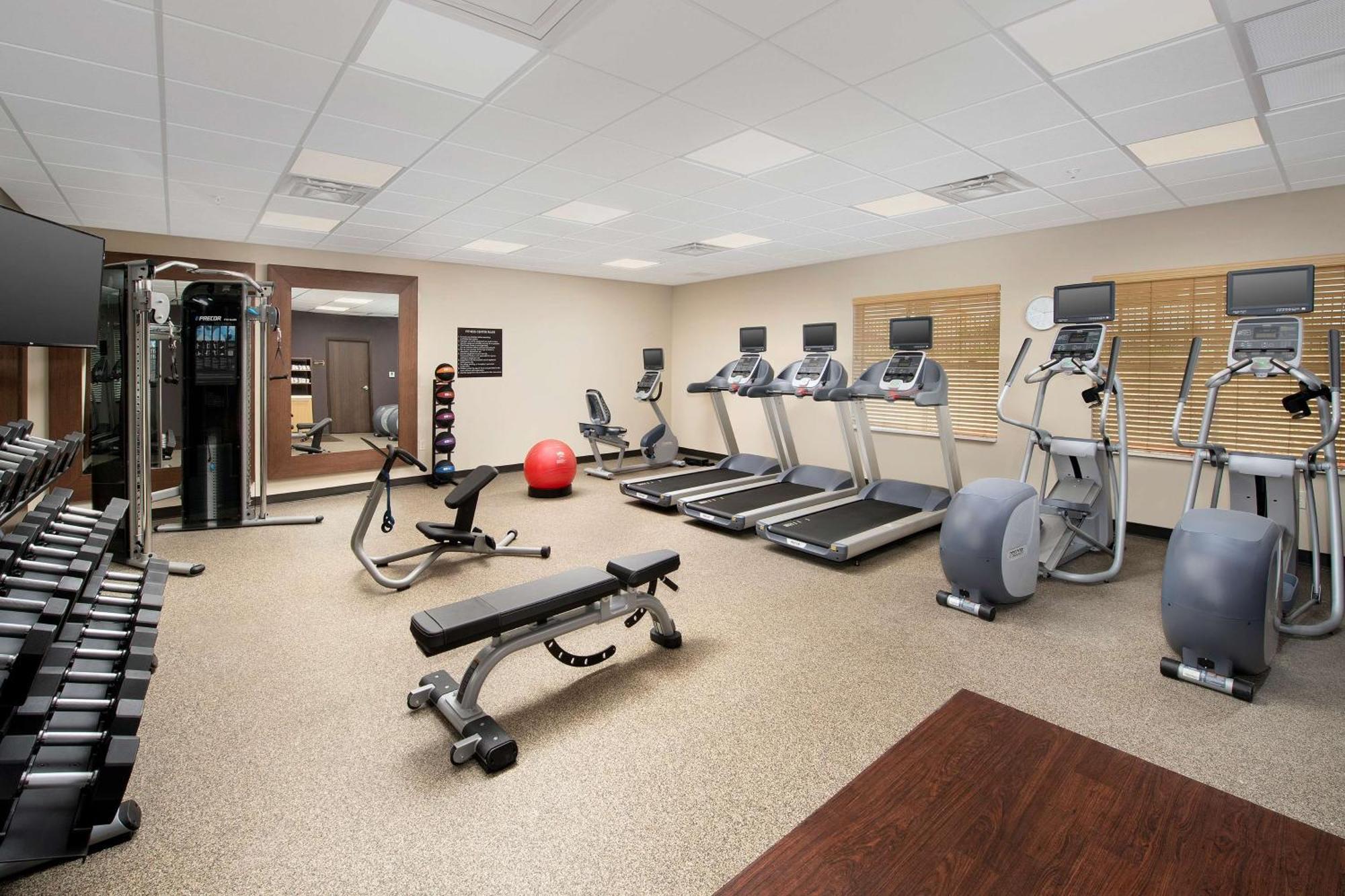 Homewood Suites By Hilton Kansas City Speedway Luaran gambar