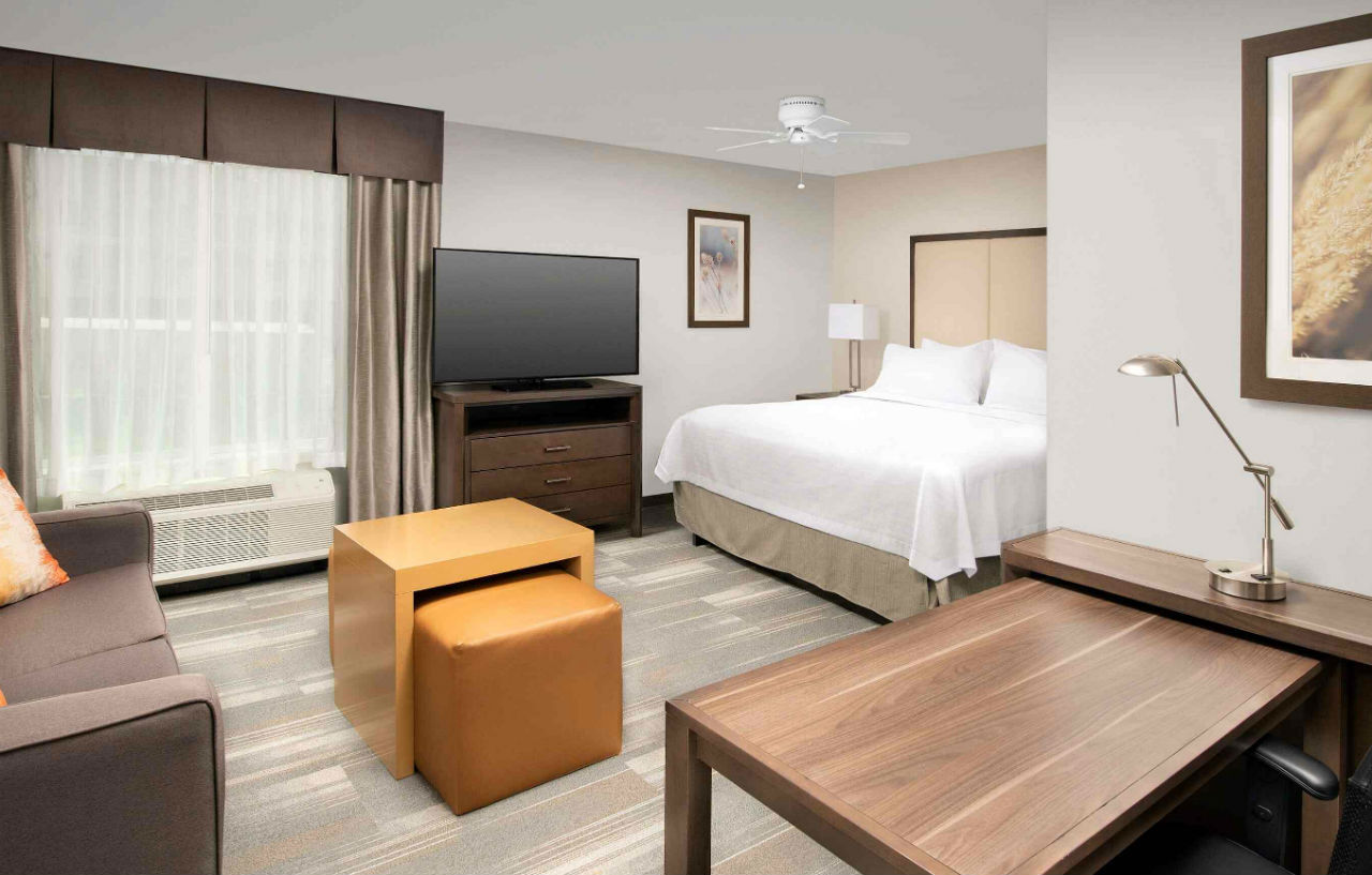 Homewood Suites By Hilton Kansas City Speedway Luaran gambar